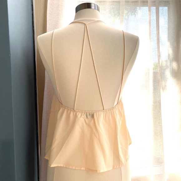 NWOT Tobi Strappy swing cropped tank in Peach - Picture 1 of 3